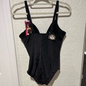 NWT Bundle Madenform black body suit size 38D.  Skinny Girl bide shaping camo.
